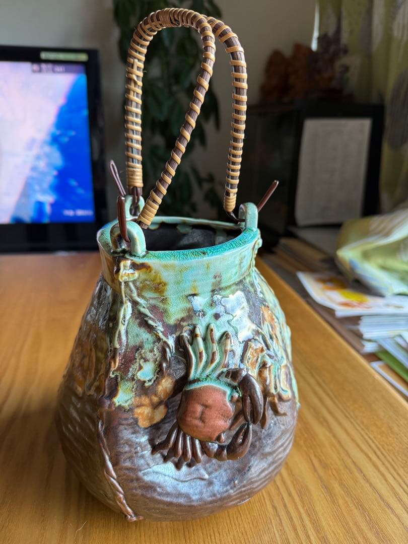 相馬焼？信楽焼？蟹　カニ装飾の陶器花瓶　置物　アンテリア