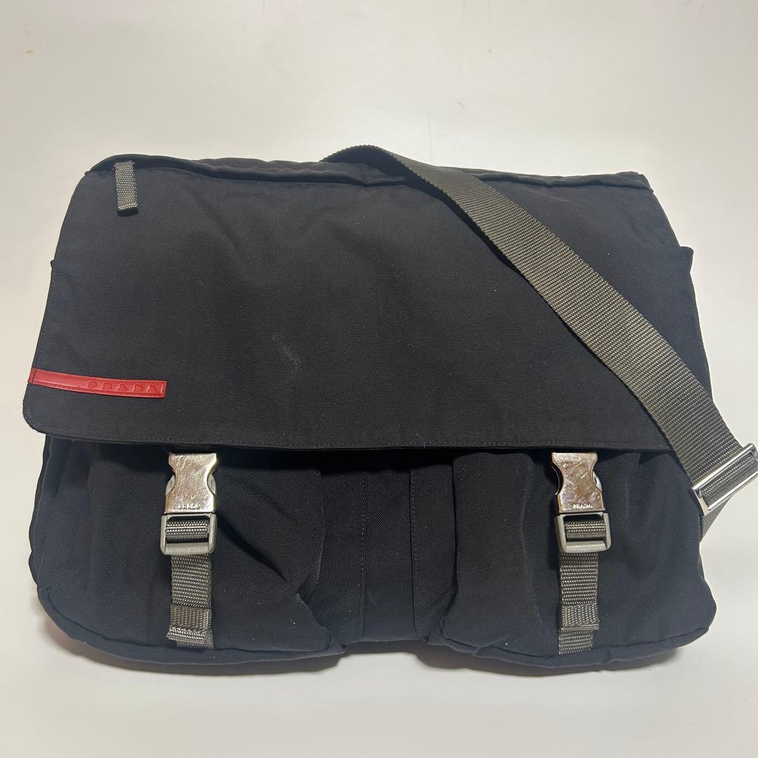 【良品】プラダスポーツ　メッセンジャーバッグ　斜め掛け　4VA438