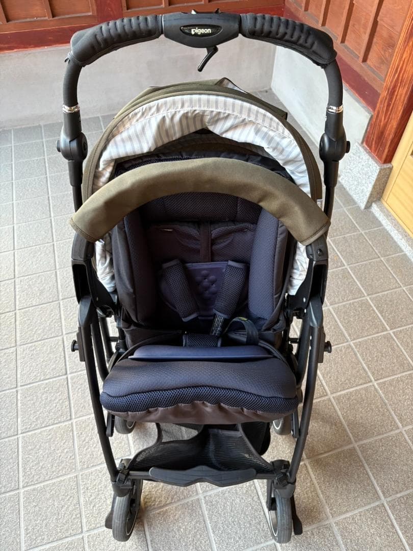 美品 ピジョン ランフィリノン RB2L カーキ A型ベビーカー