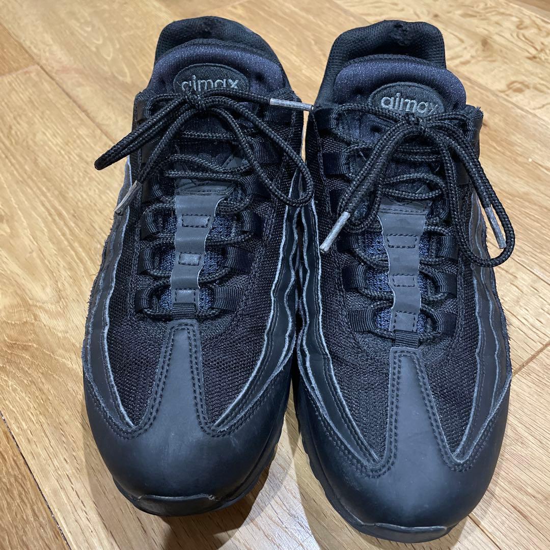 ナイキ エア マックス 95 エッセンシャル ブラック　2022年製