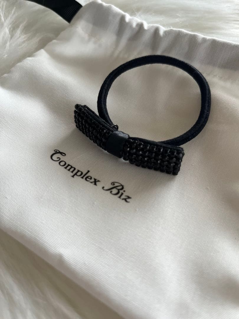 コンプレックスビズ クリスタルメッシュポニー おまけ付き ヘアゴム 黒 美品
