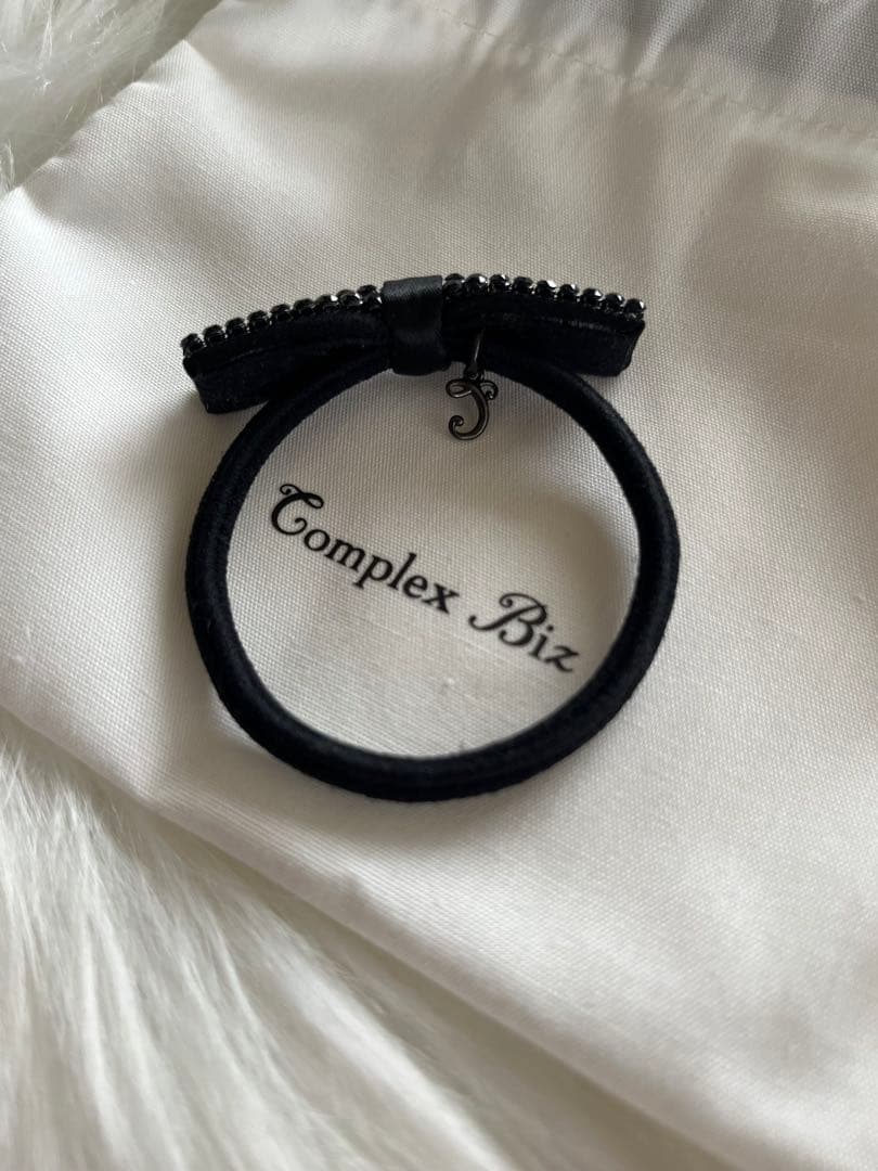 コンプレックスビズ クリスタルメッシュポニー おまけ付き ヘアゴム 黒 美品