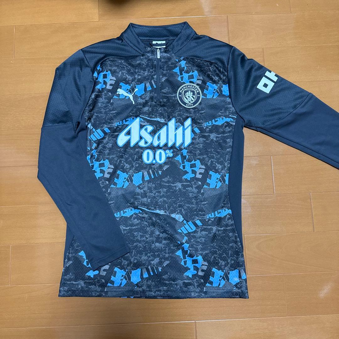 【希少】　マンチェスターシティ　トレーニングトップ