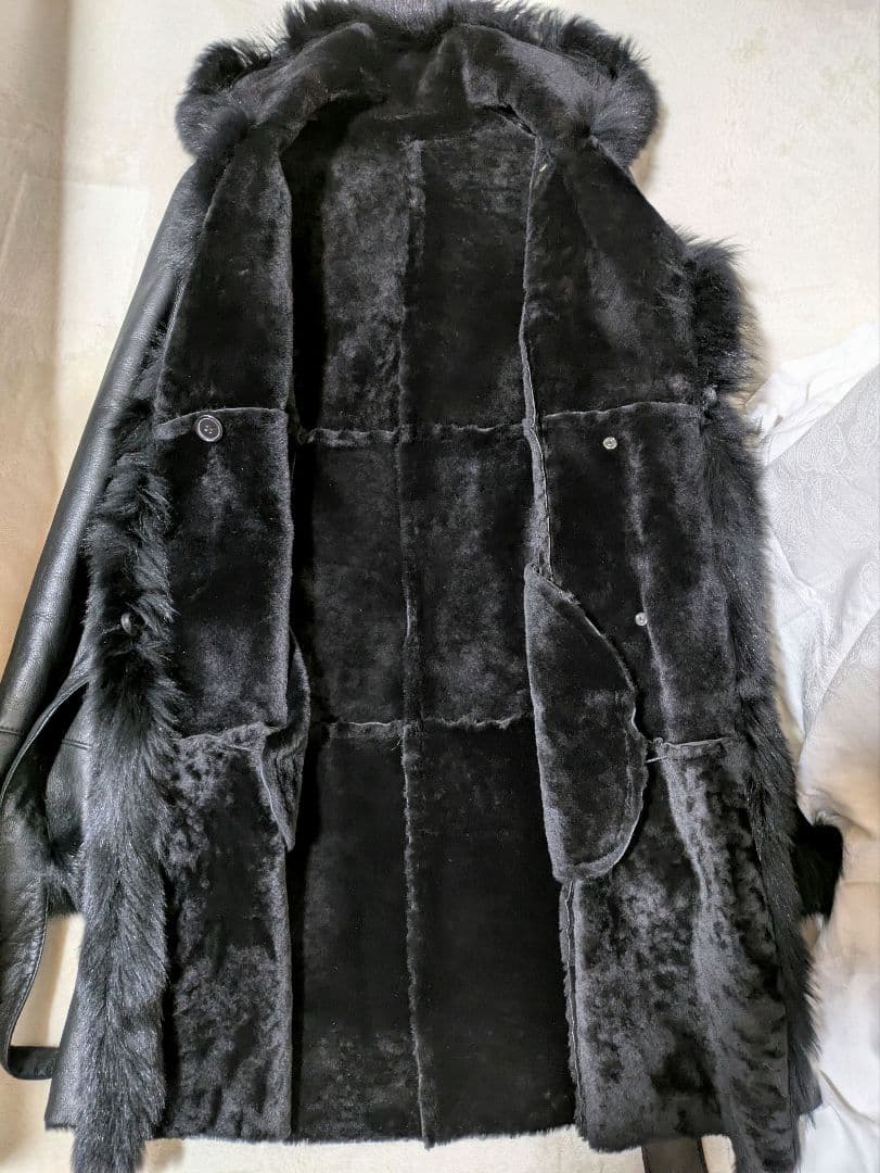 専用　ラム レザー袖、襟、裏地フォクスファー付きロングコートベルト付きMサイズ