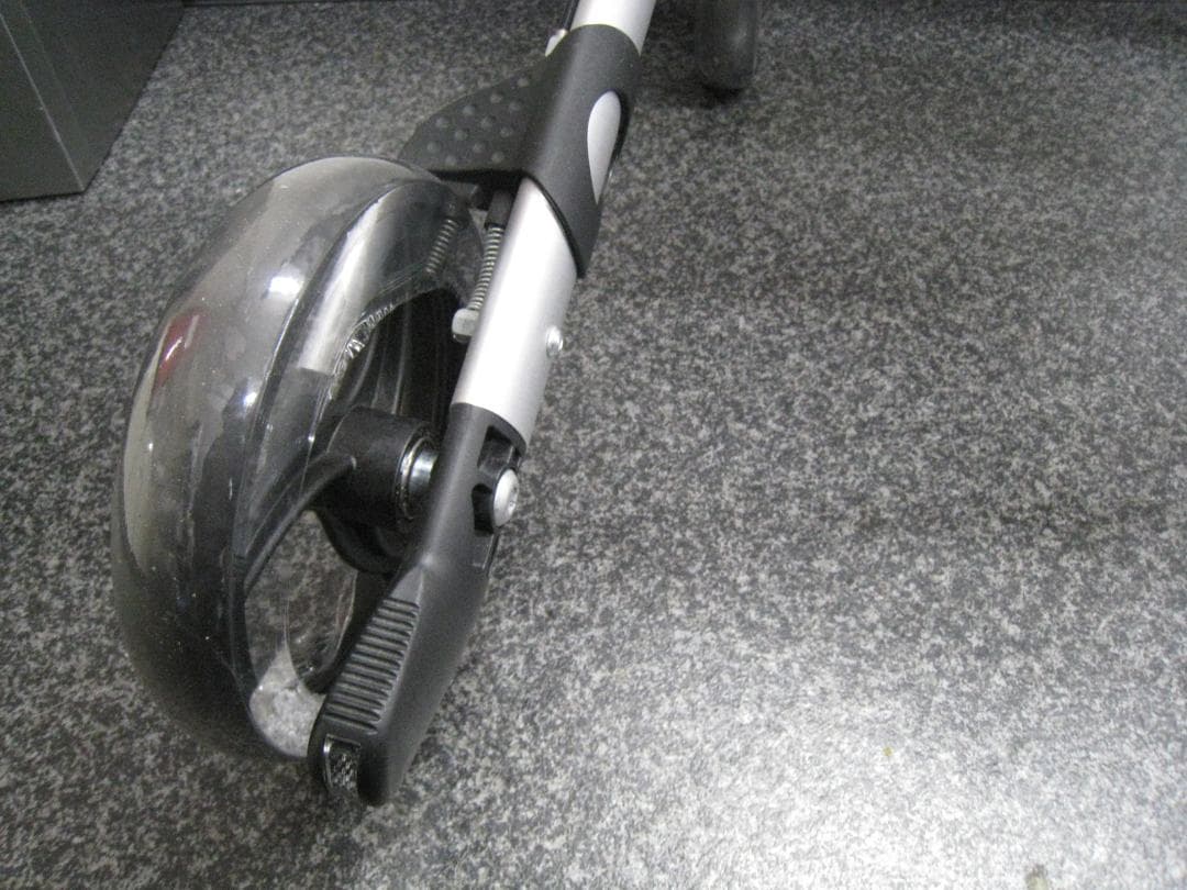 ハンディウォークＬ　GEMINO 30 歩行器 歩行車 パラマウントベッド ④