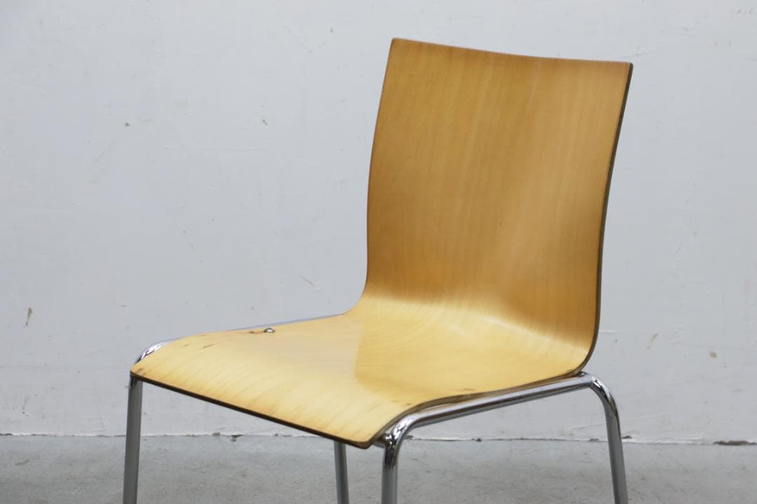 在庫3脚 北欧 デンマーク チャリックチェア スタッキング ダイニングチェア