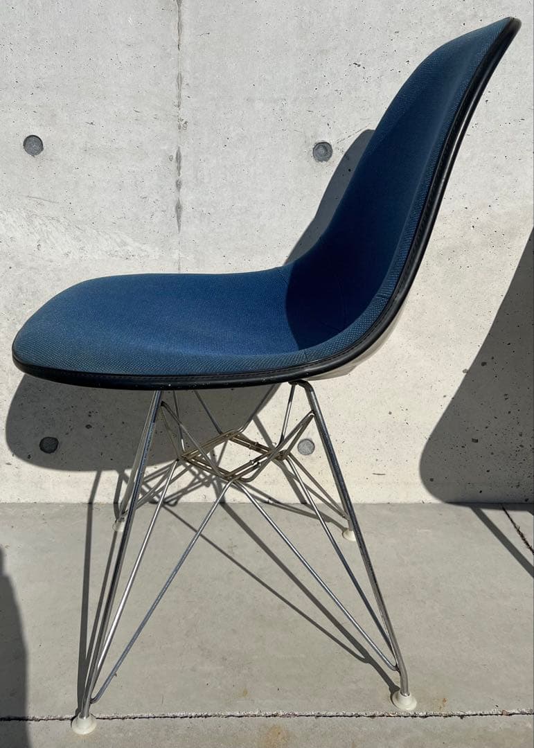 カ*ズ様 Herman Miller ハーマンミラー イームズ チェア　ロイヤル
