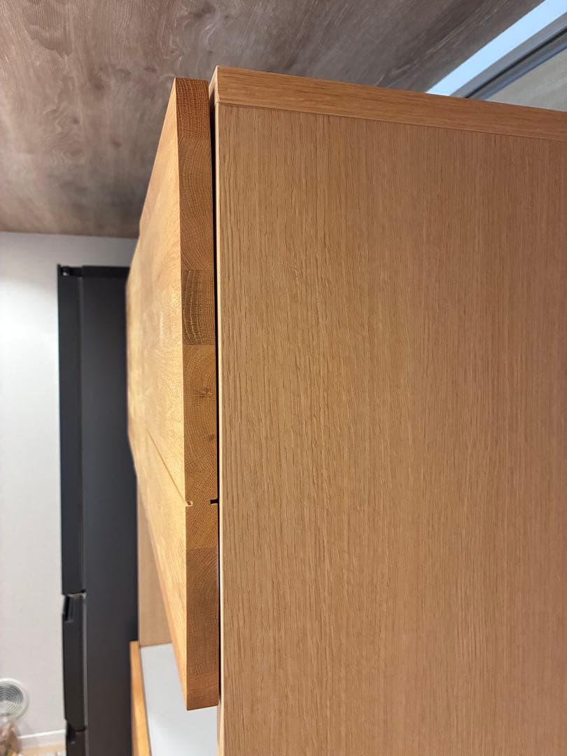 unicoウニコ　HUTTEヒュッテ食器棚