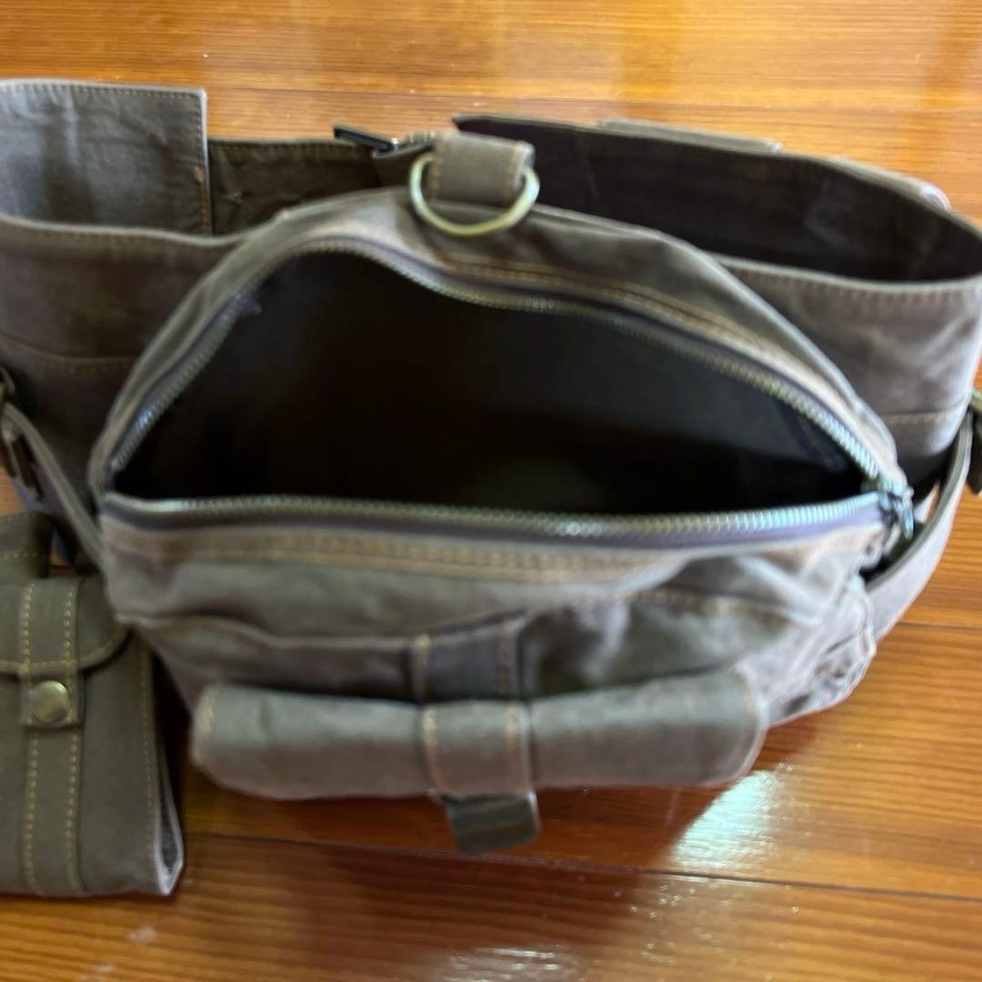 希少　20471120 ウエストバッグ　ボディバッグ