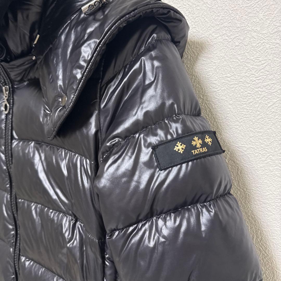 入*.様 【美品】TATRAS ブラックダウンジャケット フード付き
