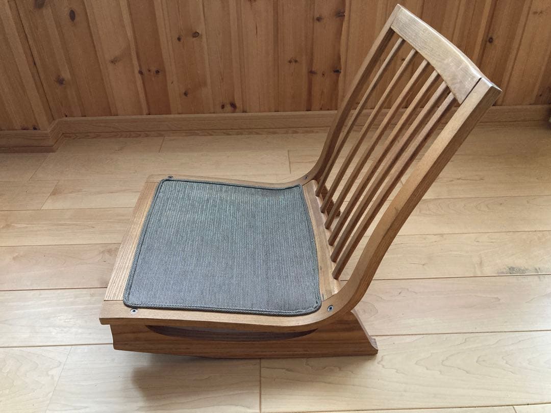 カリモク「木組」シリーズ 座椅子: 1脚／中古品