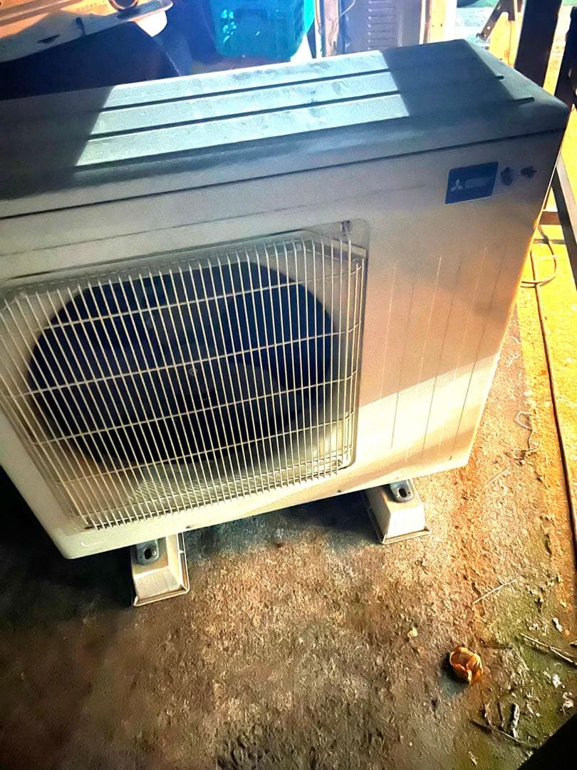 三菱 MSZ-ZXV5618S-W エアコン本体 2018年製/18〜20畳