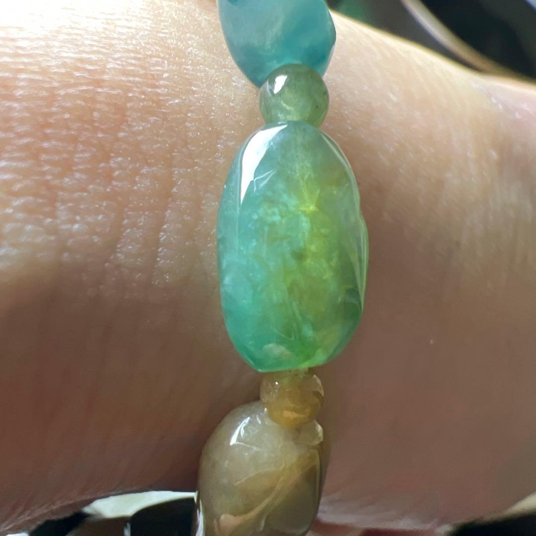 本翡翠、純天然A貨原石ブレスレット