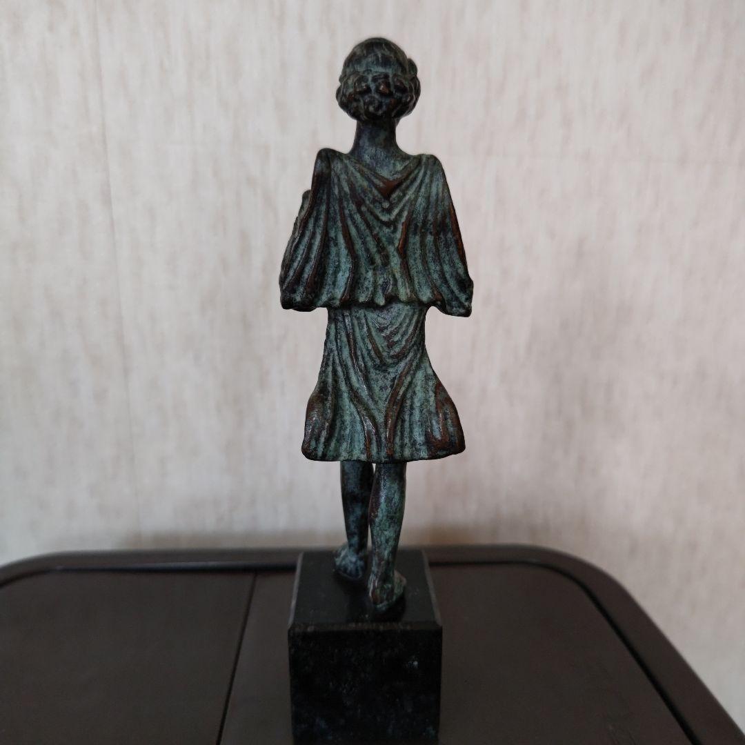 ブロンズ像 ARA KUNST