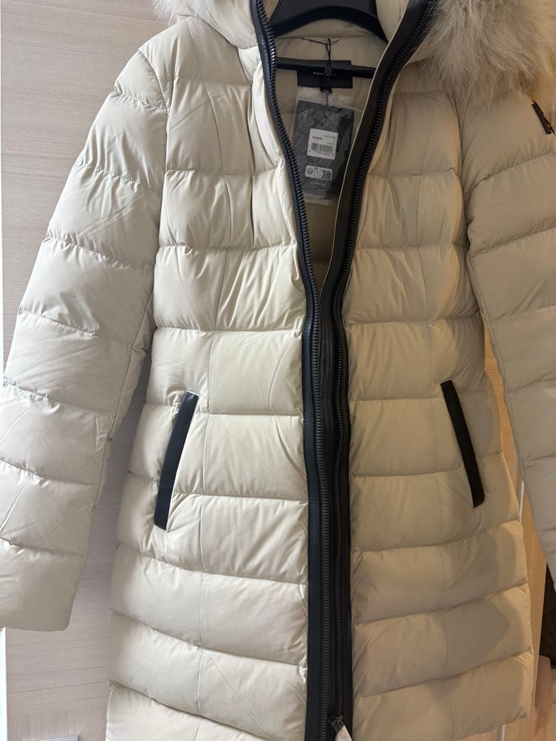 【新品未使用】MACKAGE マッカージュ ダウンコート CALLA トレンチS