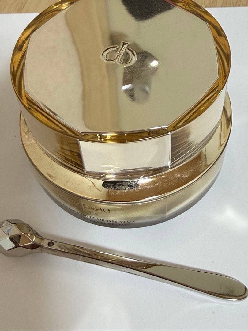 【アイクリーム】clé de peau クレームイユーＳ