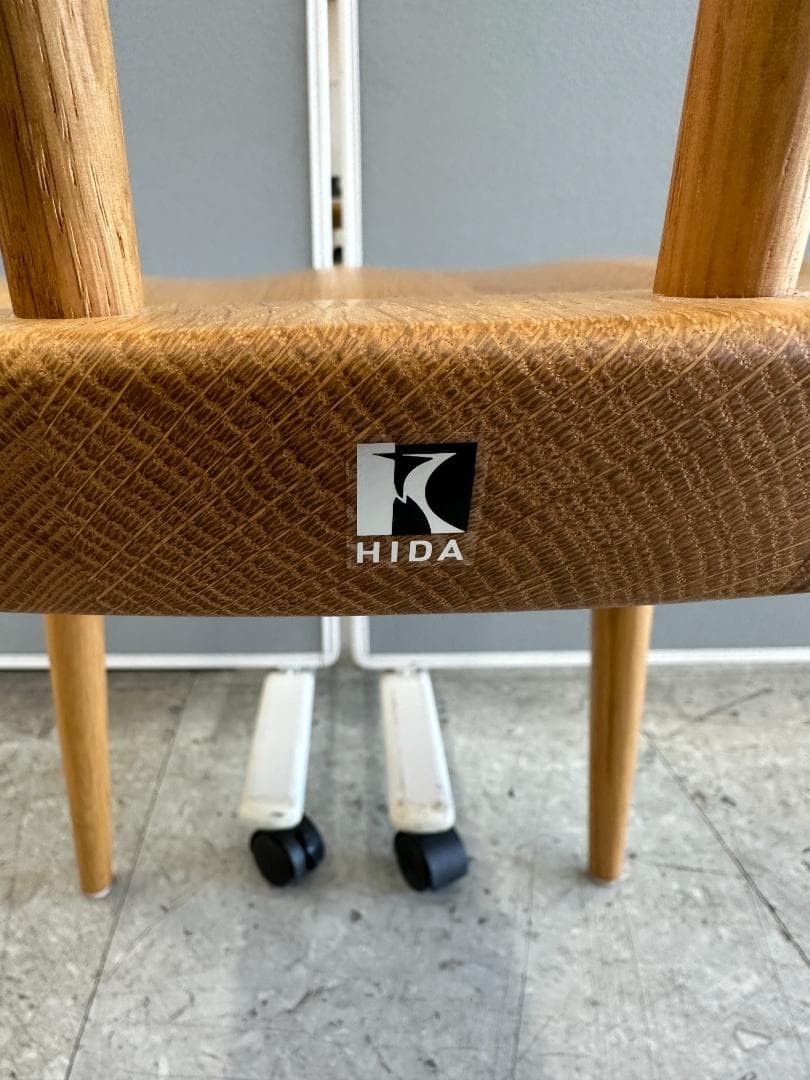 飛騨産業　ダイニングチェア　TUGUMI　ブラウン　③