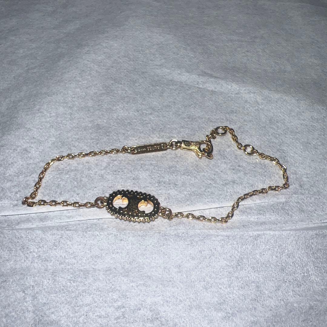 セリーヌ ブレスレット もこの部屋