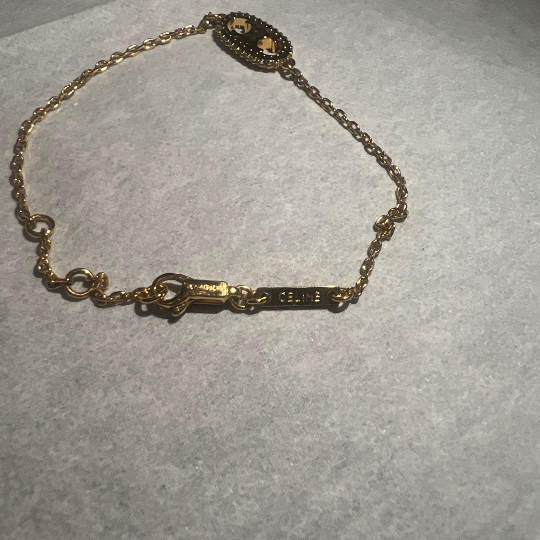 セリーヌ ブレスレット もこの部屋