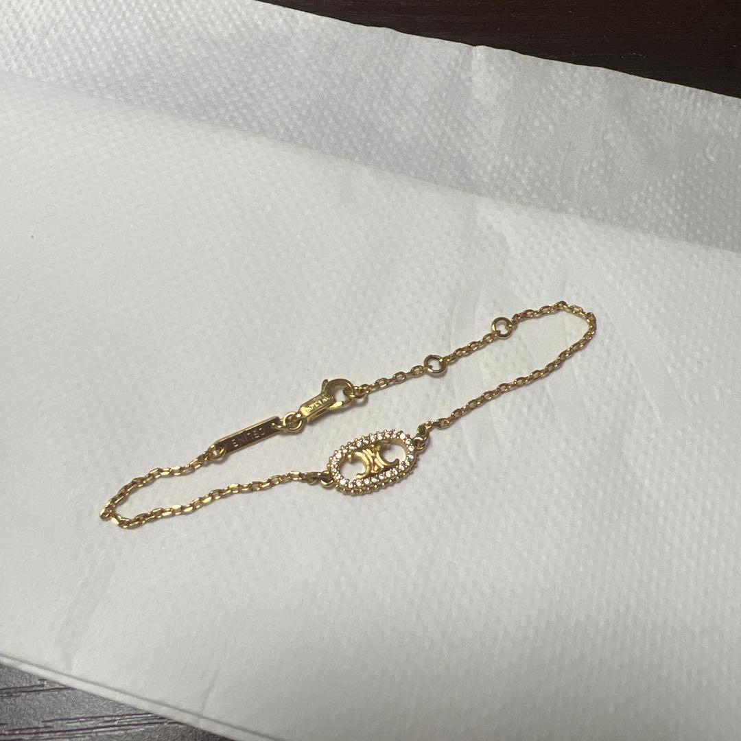 セリーヌ ブレスレット もこの部屋