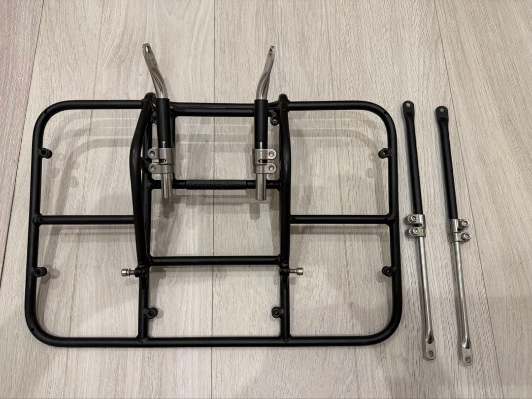 SURLY 24-PACK RACK（ブラック）