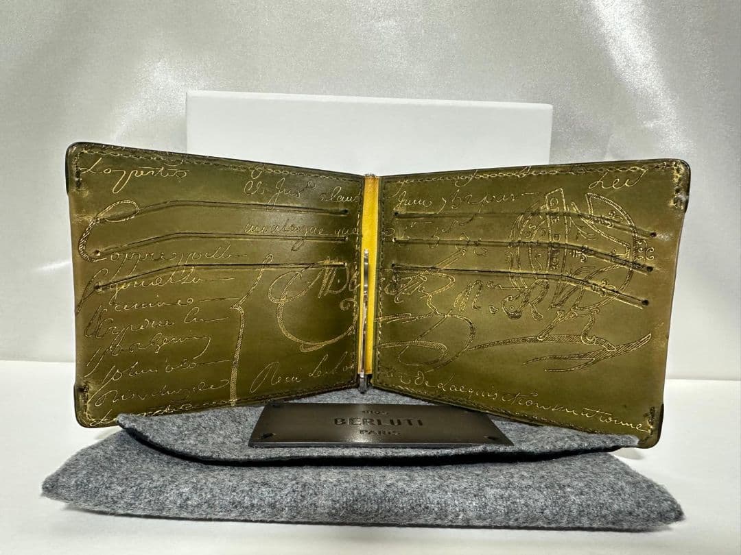 BERLUTI フィギュアマネークリップスペシャルオーダー　ゴールデンパティーヌ