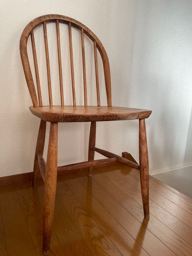 アンティークチェア　古いもの