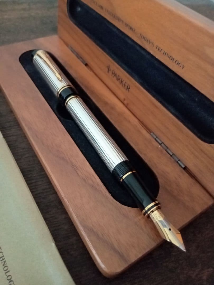 パーカー 万年筆 デュオフォールド スターリングシルバー ペン先 18金