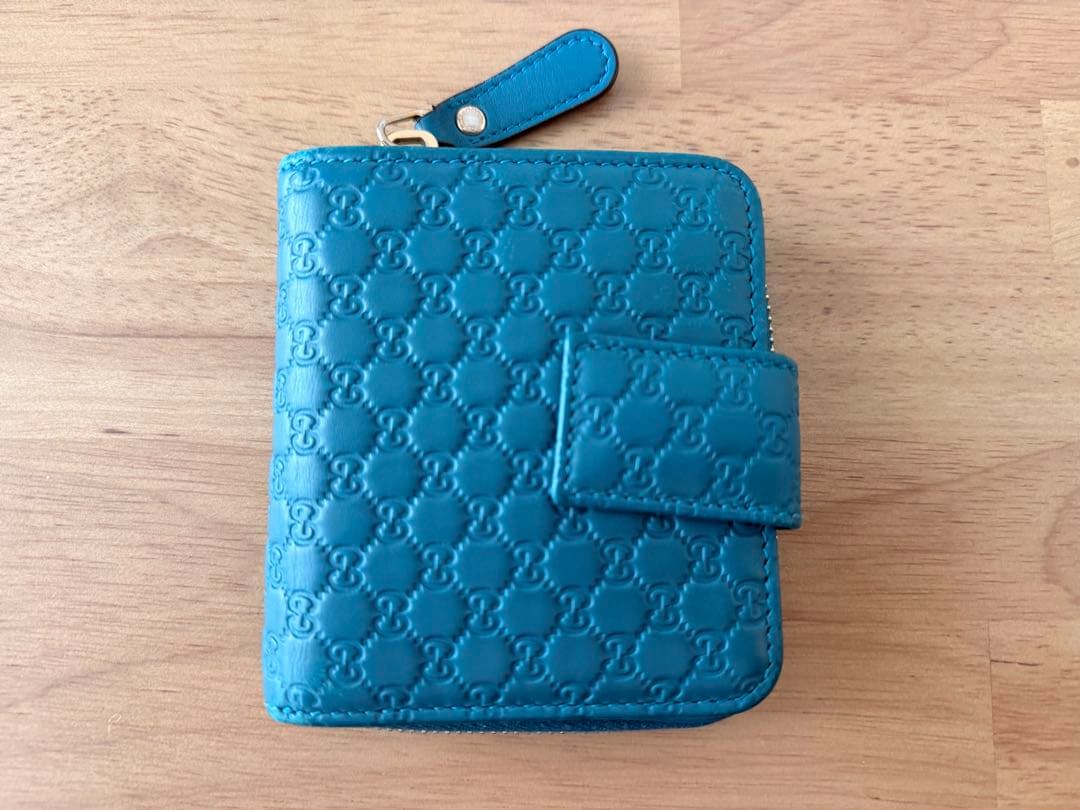 GUCCI 二つ折り財布 青 レザー