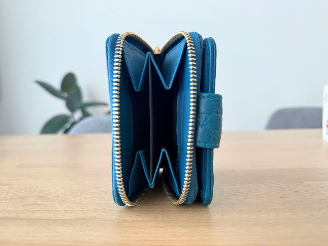 GUCCI 二つ折り財布 青 レザー