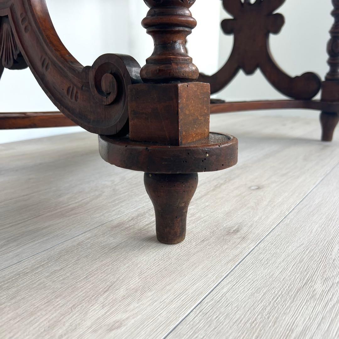 デスク　テーブル　英国　ヨーロッパアンティーク家具　フランス　木製　エンジェル