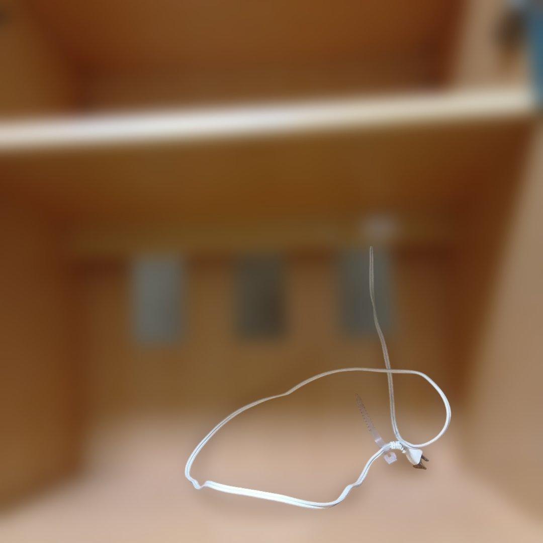 食器棚 グレーと木目調 ガラス扉付き　美品