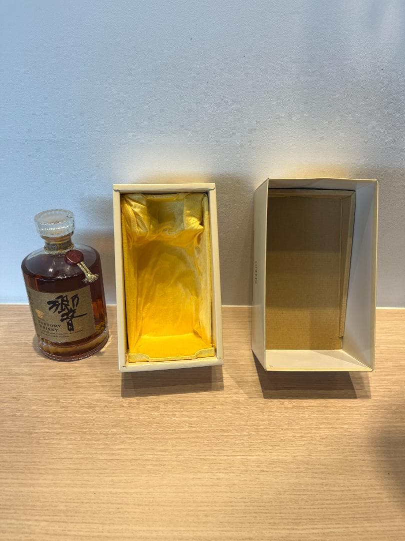 【訳あり】サントリー 響 ゴールドラベル ギフト限定品 SHT01