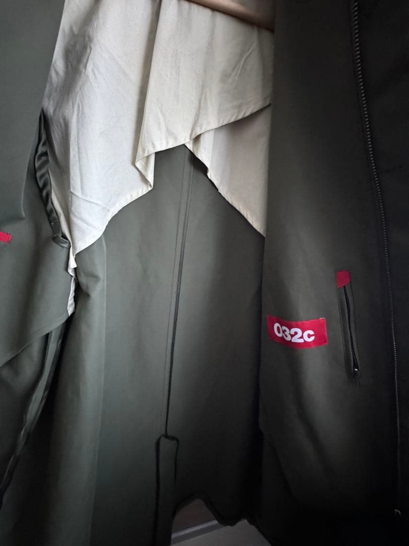 032c スーパーロングコート オリーブ