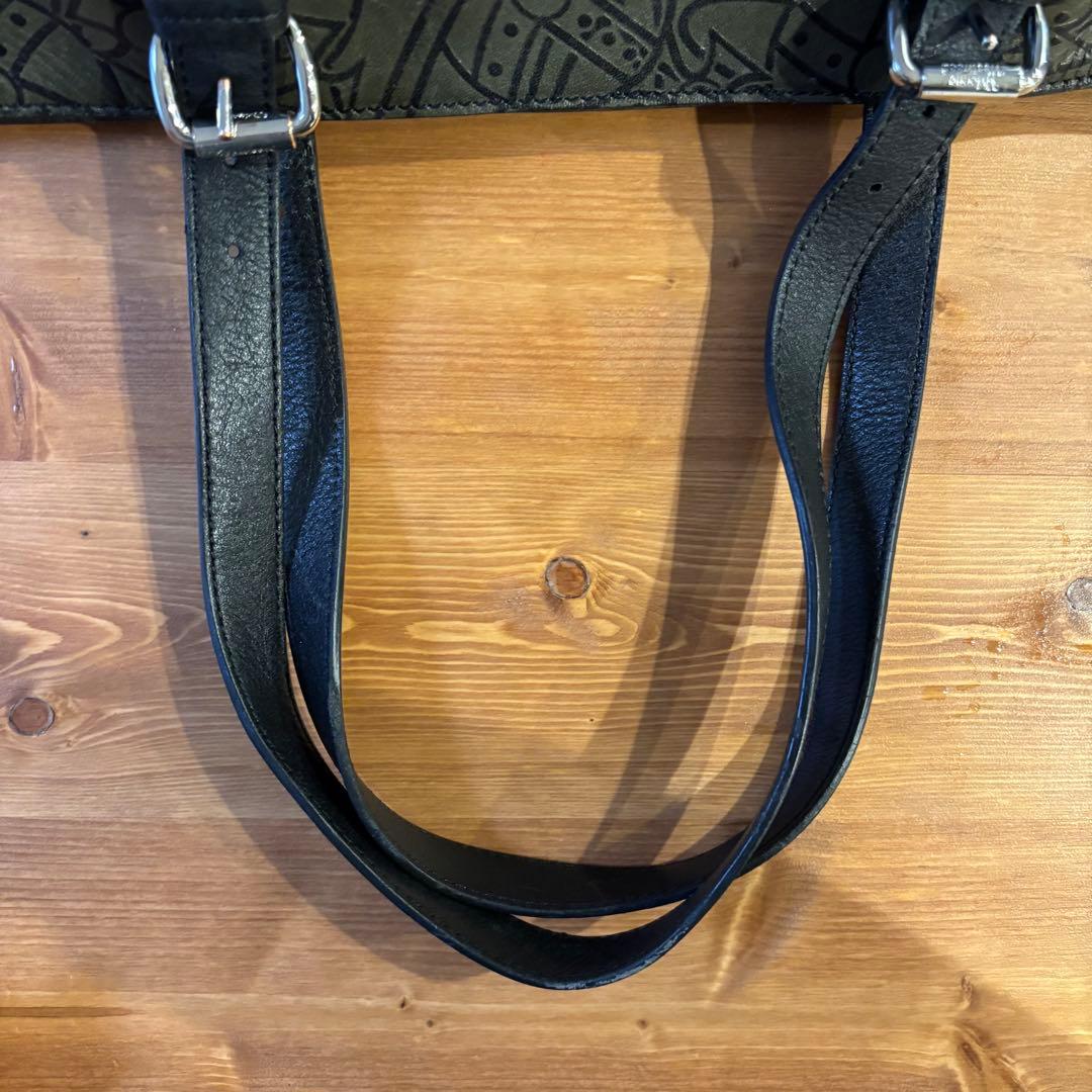 ヴィヴィアンウエストウッド トートバッグ オーブ A4 肩掛け ブラウン　本革