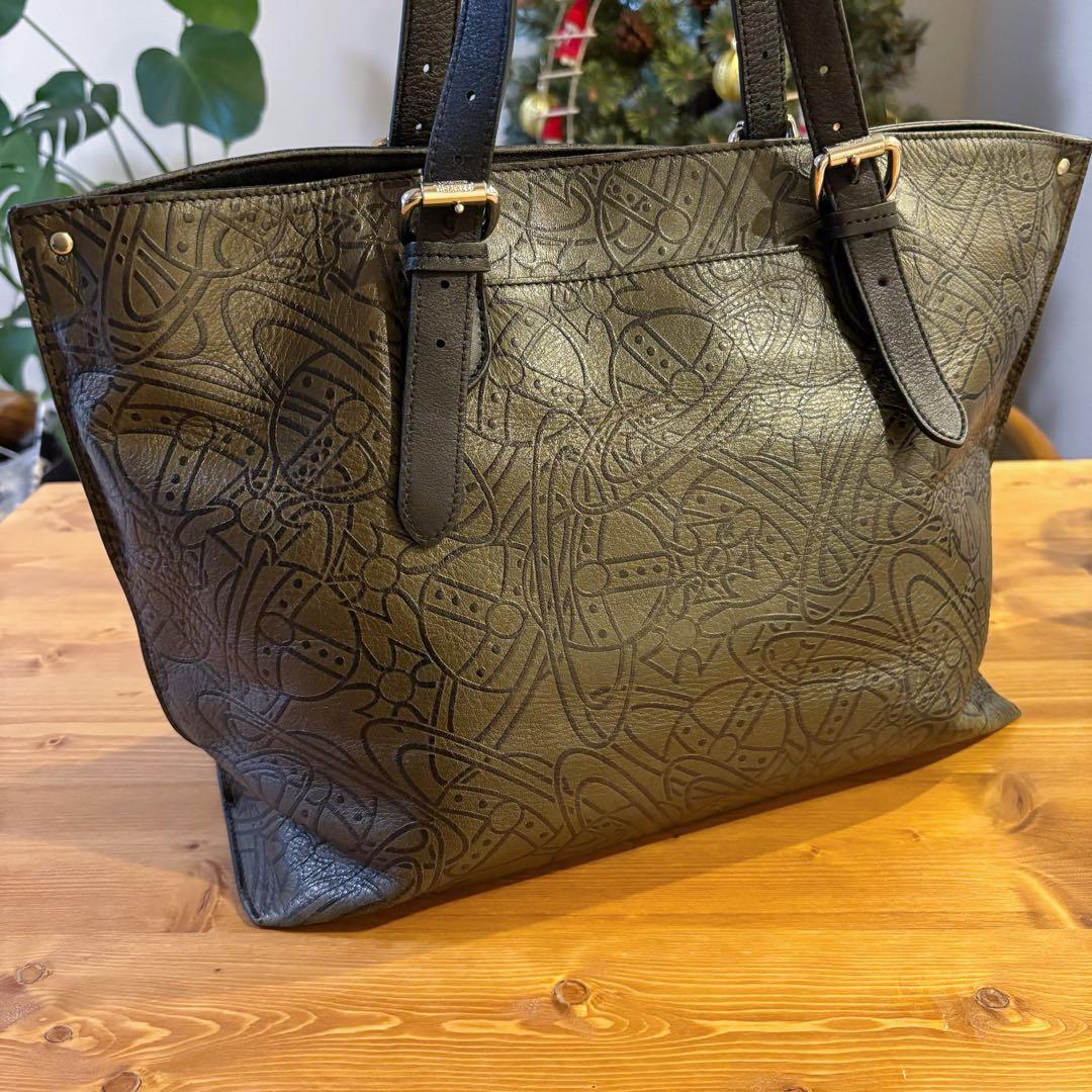 ヴィヴィアンウエストウッド トートバッグ オーブ A4 肩掛け ブラウン　本革