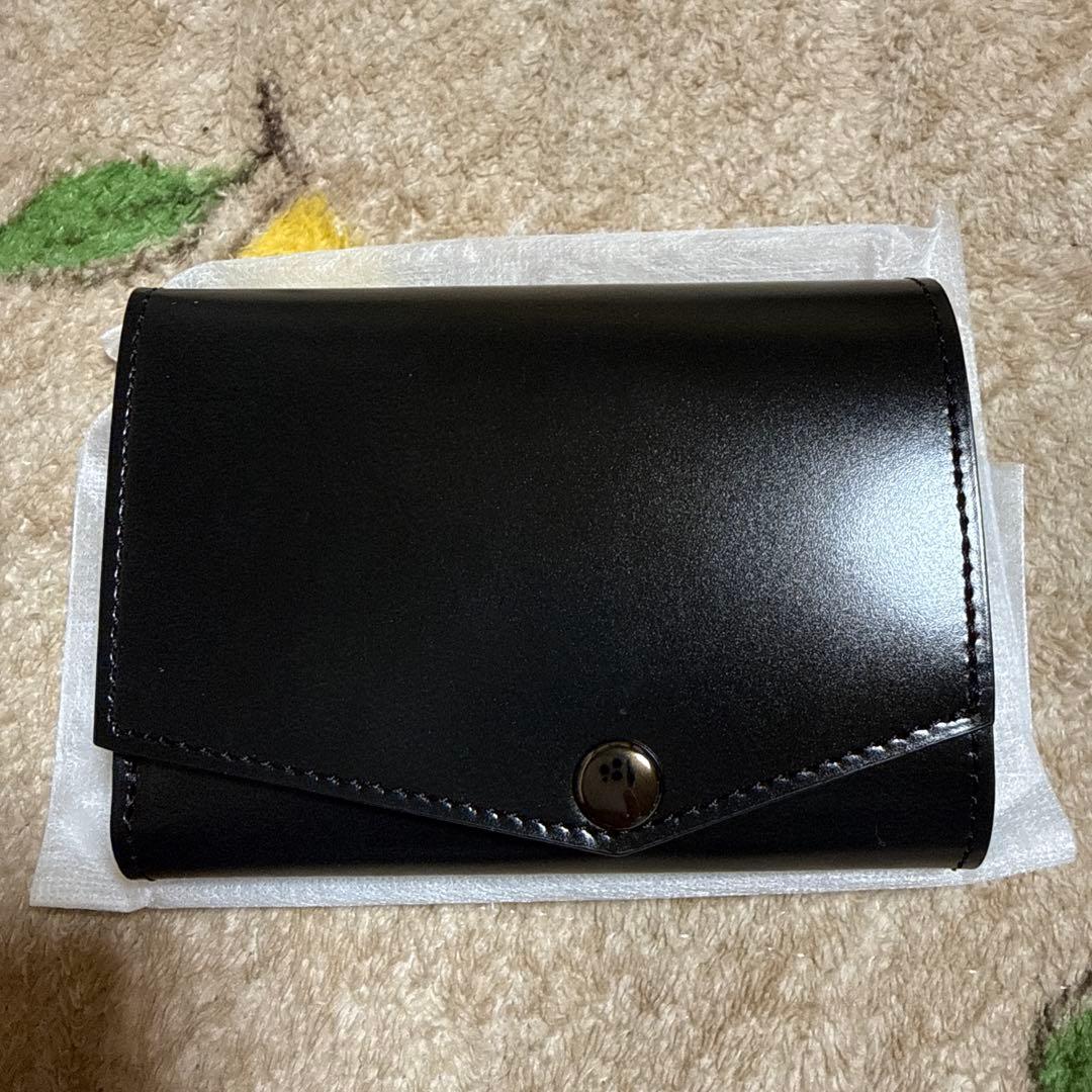 abrAsus いっぱい入る小さい財布 黒