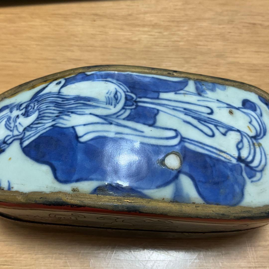 中国骨董 小物入れ 蓋付き 容器 陶器製 人物絵 アンティーク