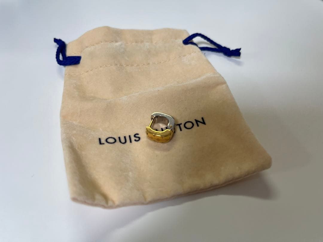 Louis Vuitton フープピアス　片耳