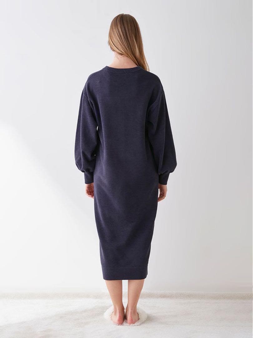 新品未使用 ジェラートピケ ツインキャットジャガードワンピース ネイビー