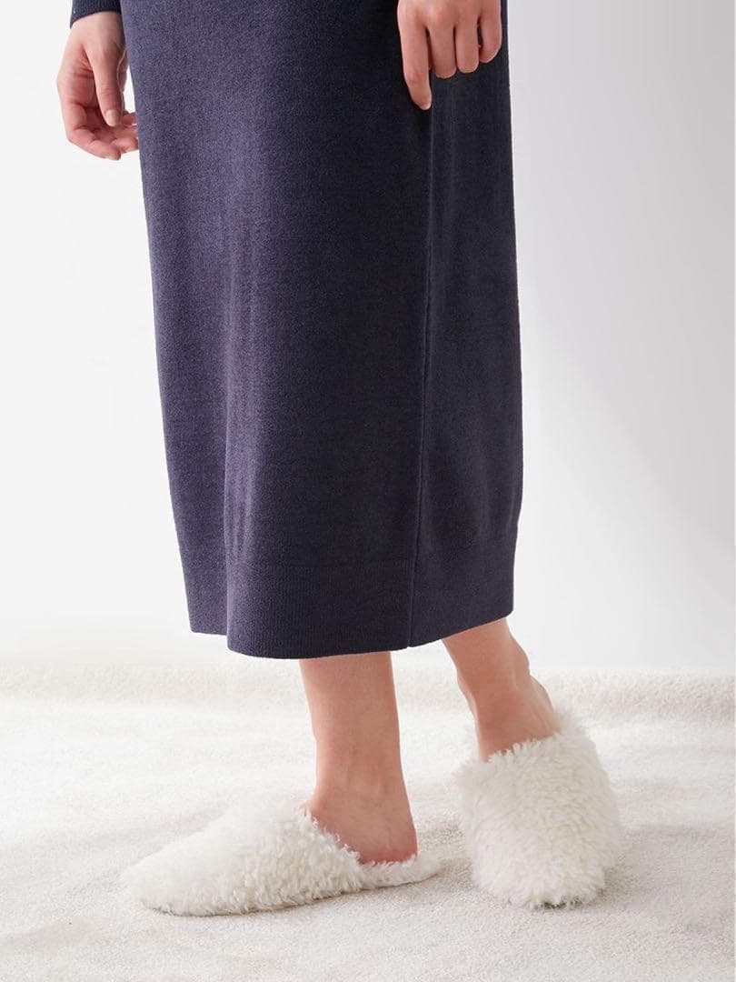 新品未使用 ジェラートピケ ツインキャットジャガードワンピース ネイビー