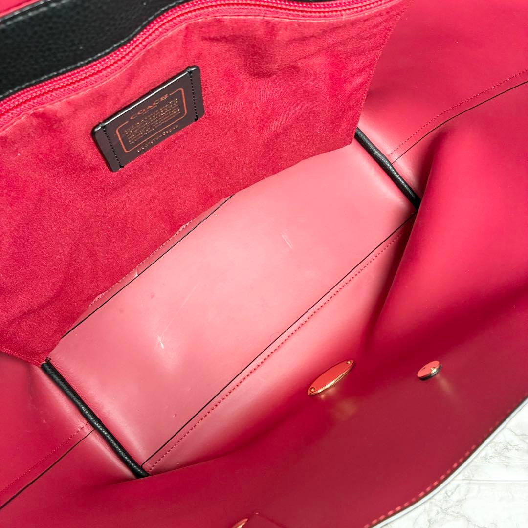 美品　コーチ 大容量 トートバッグ 本革 レザー 黒 ターンロック　マーケット