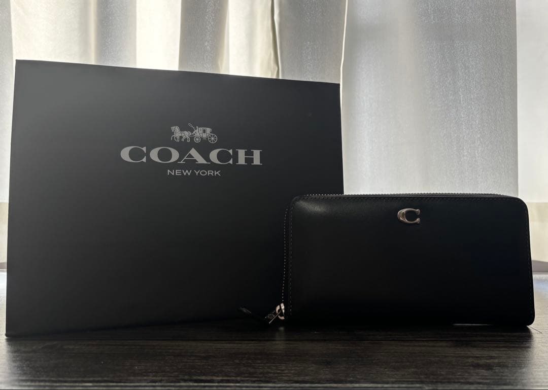 売り切り！最終値引き、今年モデルCOACH エッセンシャル 長財布