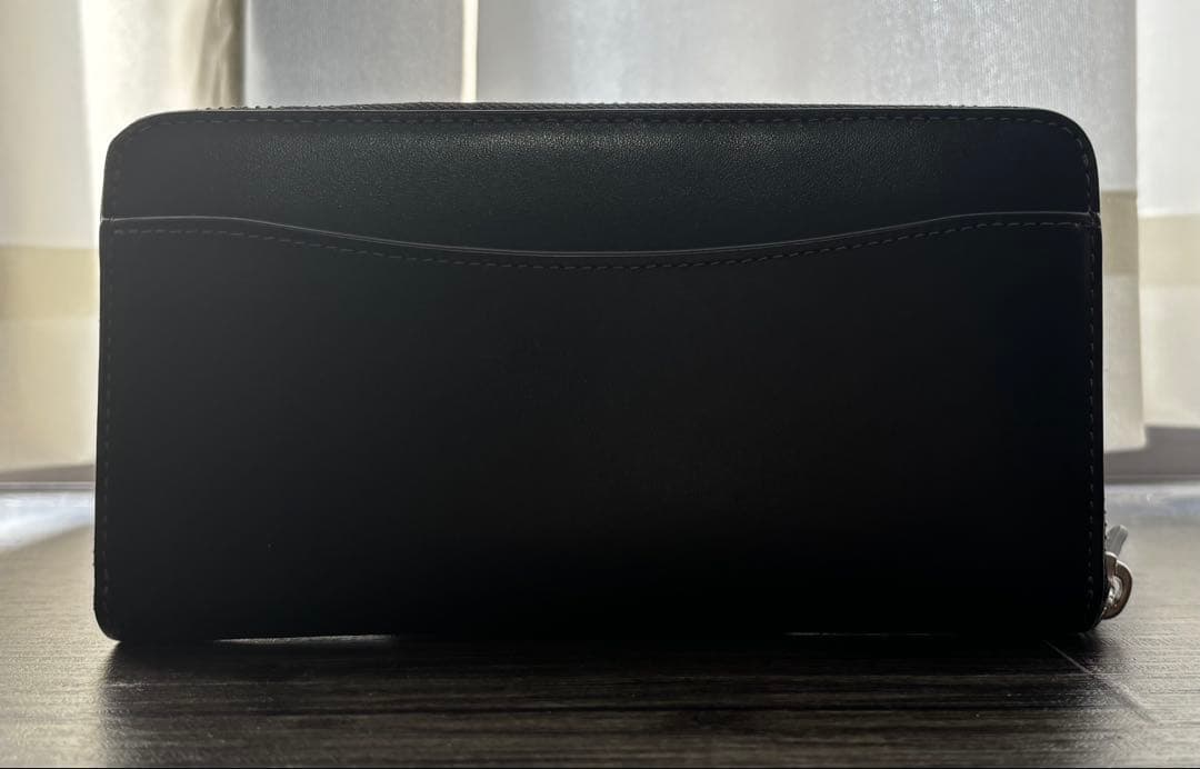 売り切り！最終値引き、今年モデルCOACH エッセンシャル 長財布