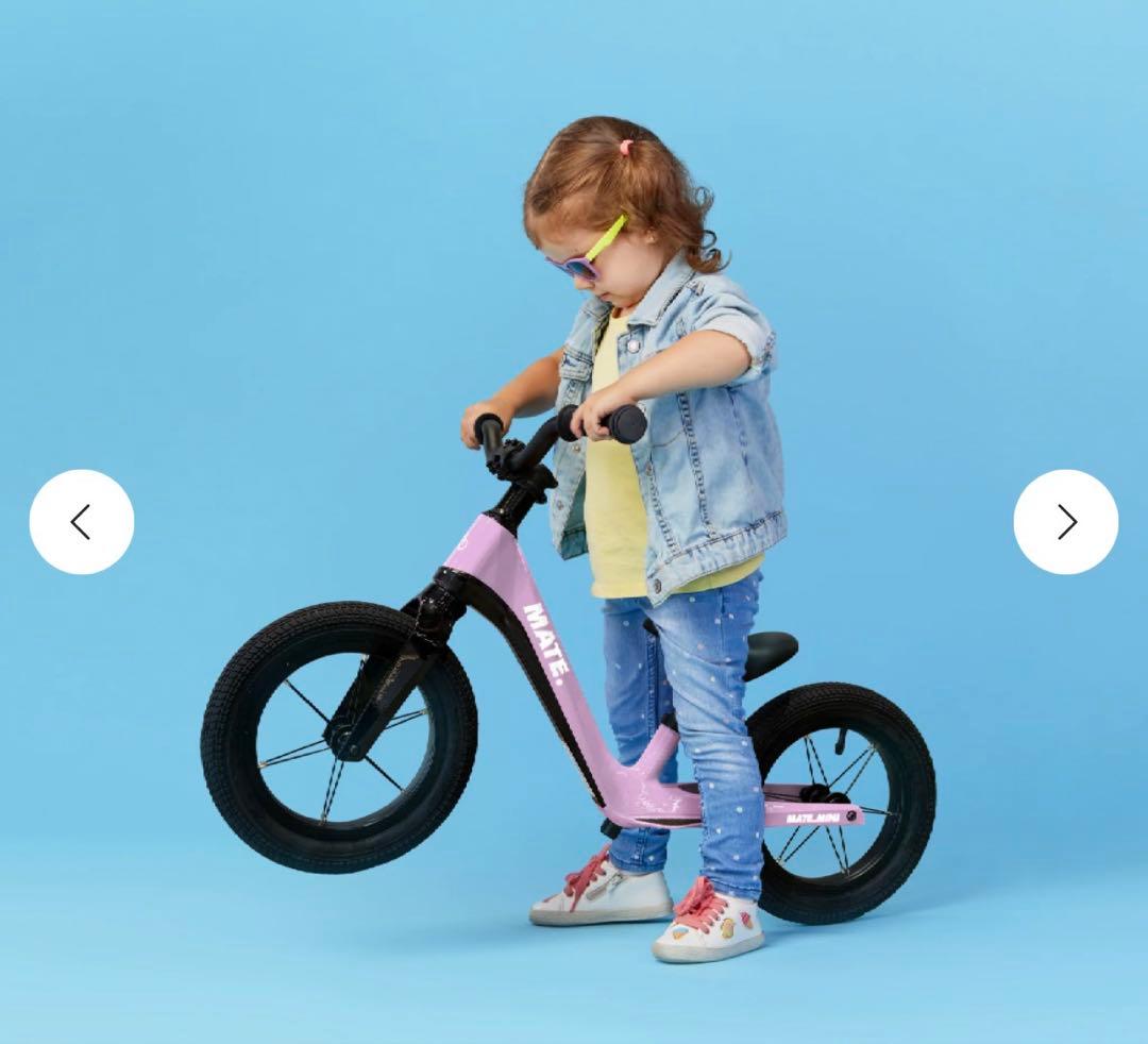 MATE MINI グリーン バランスバイク　ストライダー