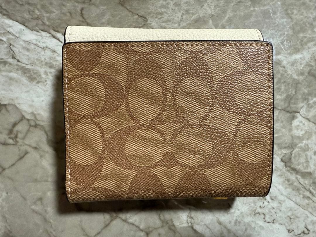 COACH 二つ折り財布 ブラウン/ホワイト