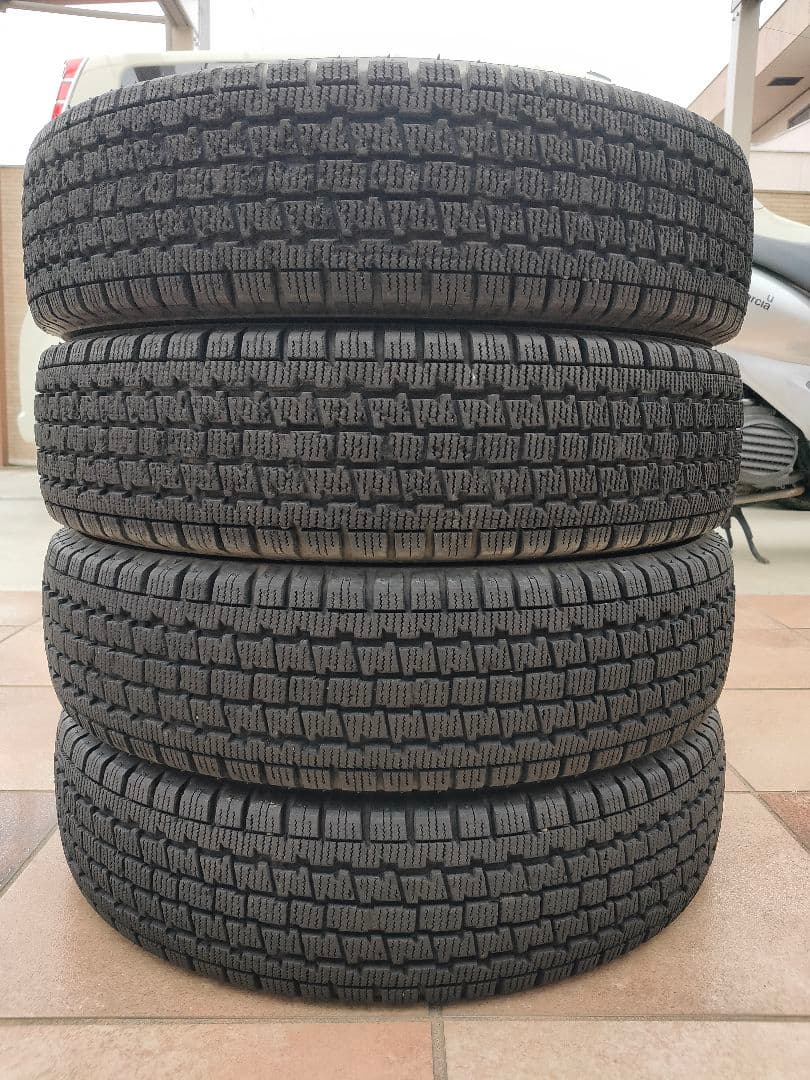 ブリヂストン W300 145R12 LT 145/80R12 スタッドレス