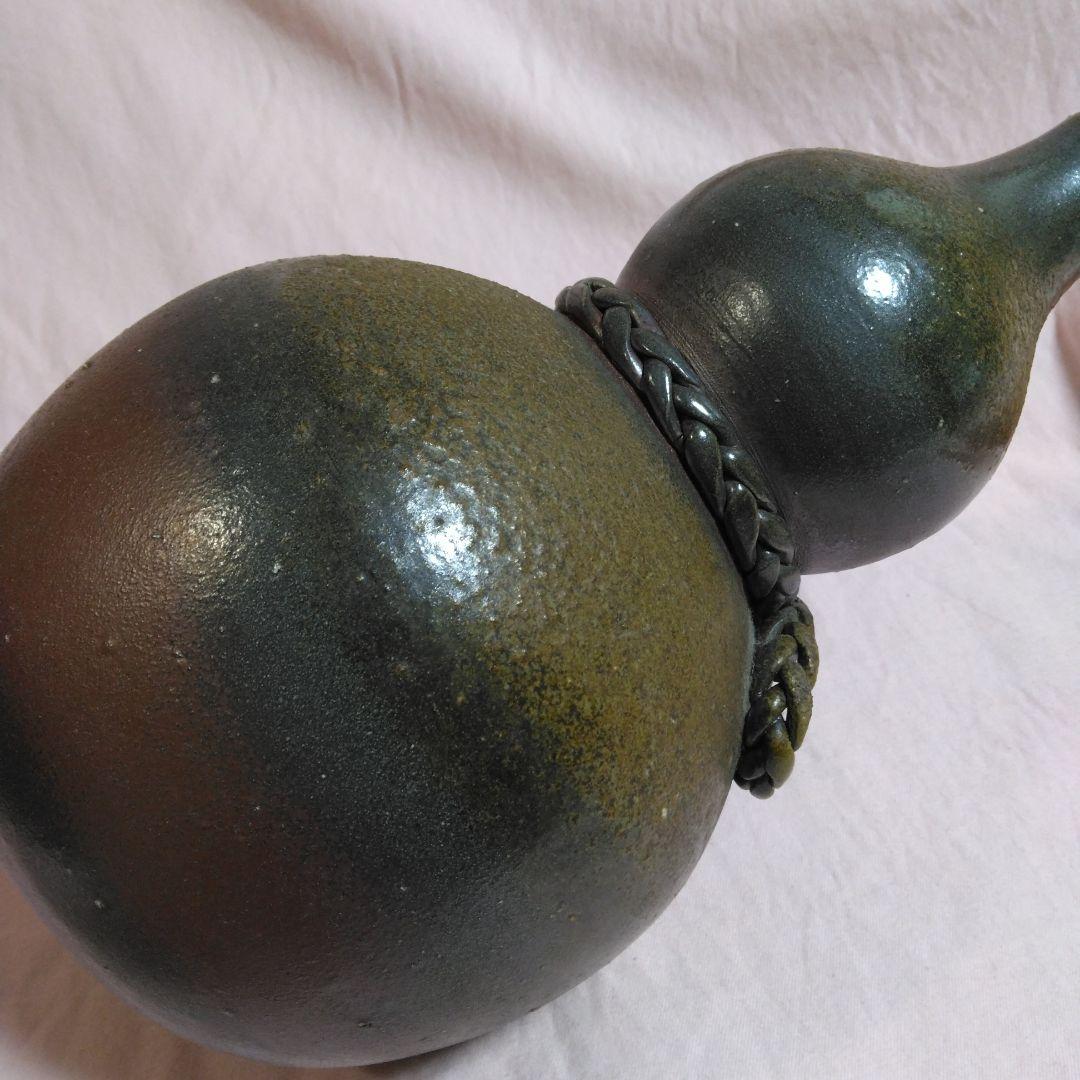 備前焼　作家物　瓢箪型　花入れ