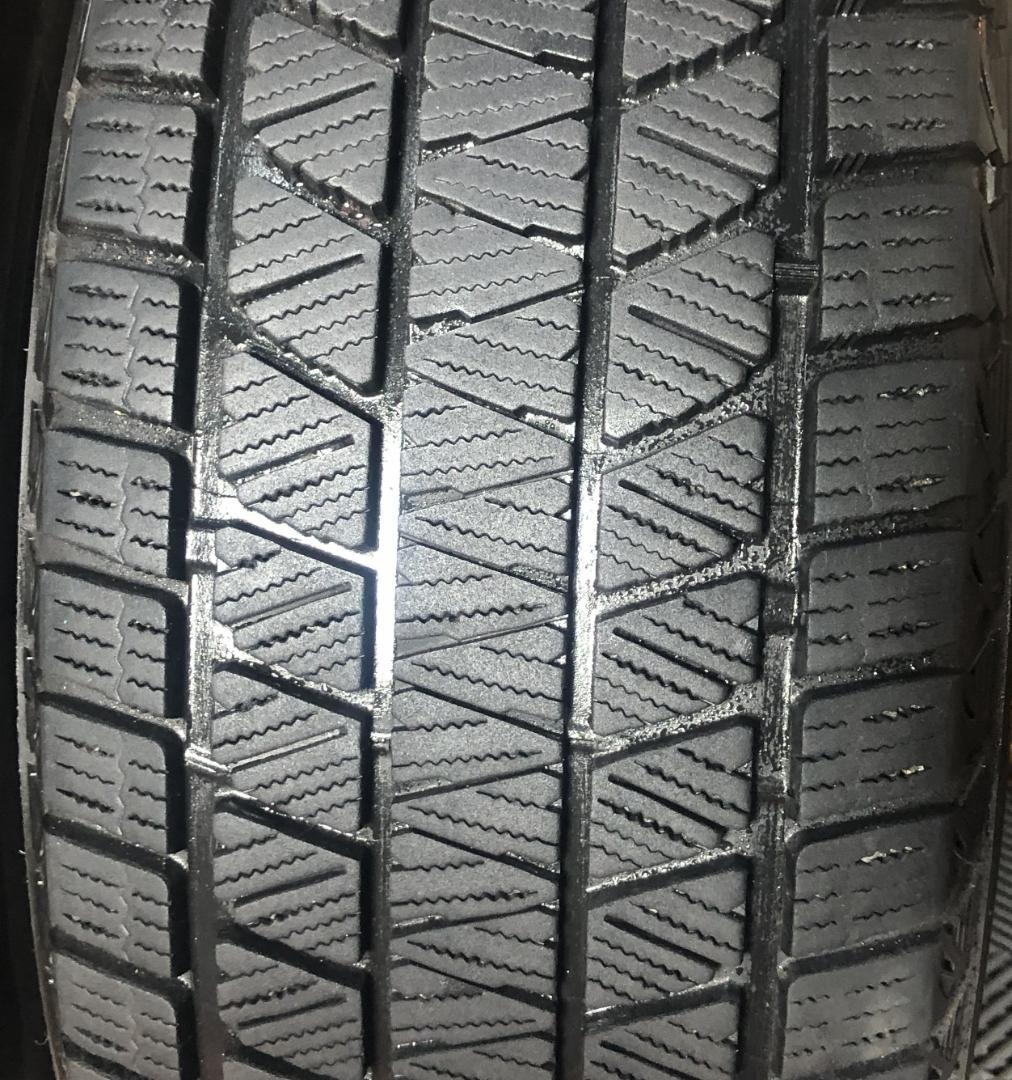 ブリヂストン BLIZZAK DM-V3 4本 265/65R17 N007