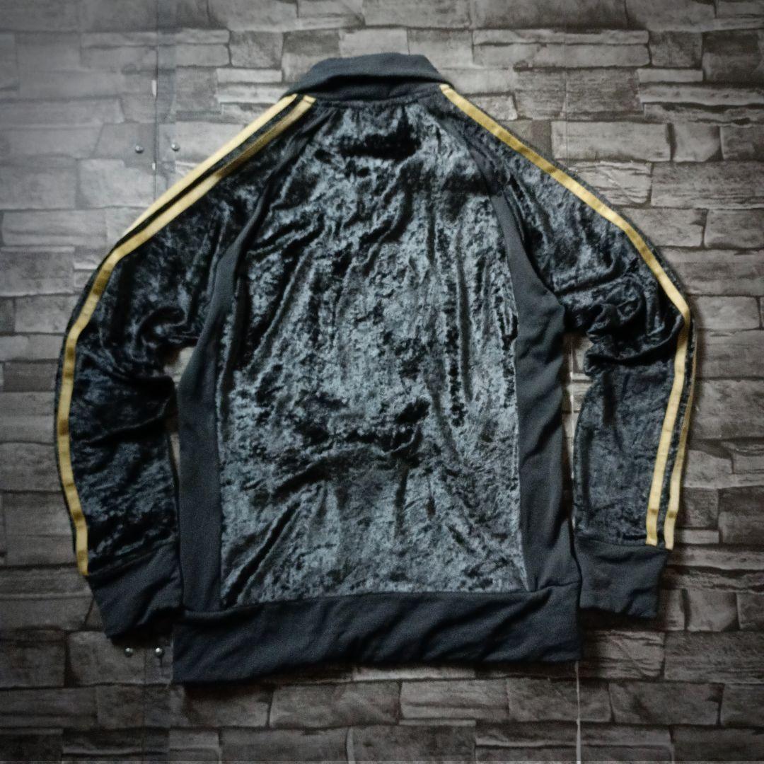 00ｓ☆アディダスベロアジャージ 刺繍ロゴ ハイネック ゴージャス 万国旗タグ